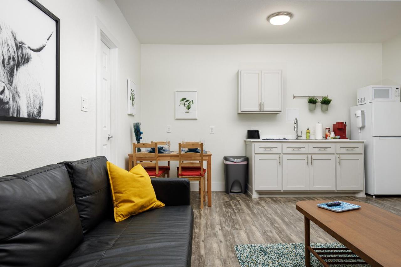 735 W 10Th St Dallas Eksteriør bilde