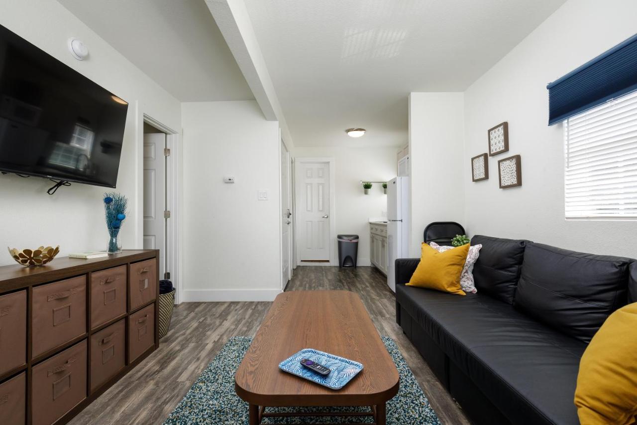 735 W 10Th St Dallas Eksteriør bilde
