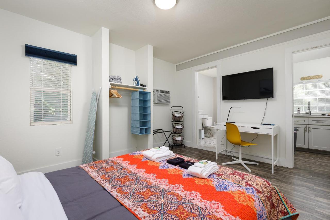 735 W 10Th St Dallas Eksteriør bilde
