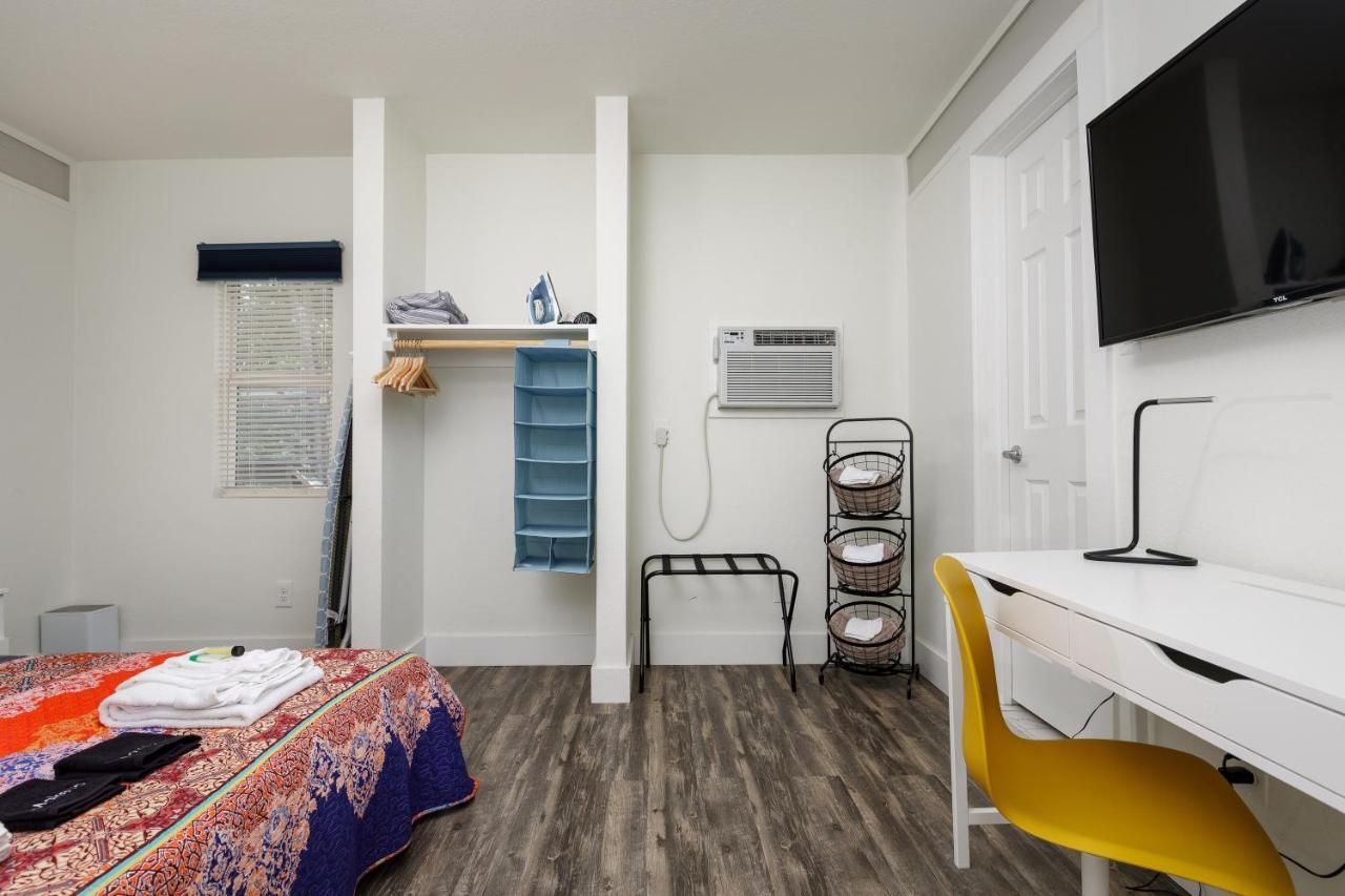 735 W 10Th St Dallas Eksteriør bilde