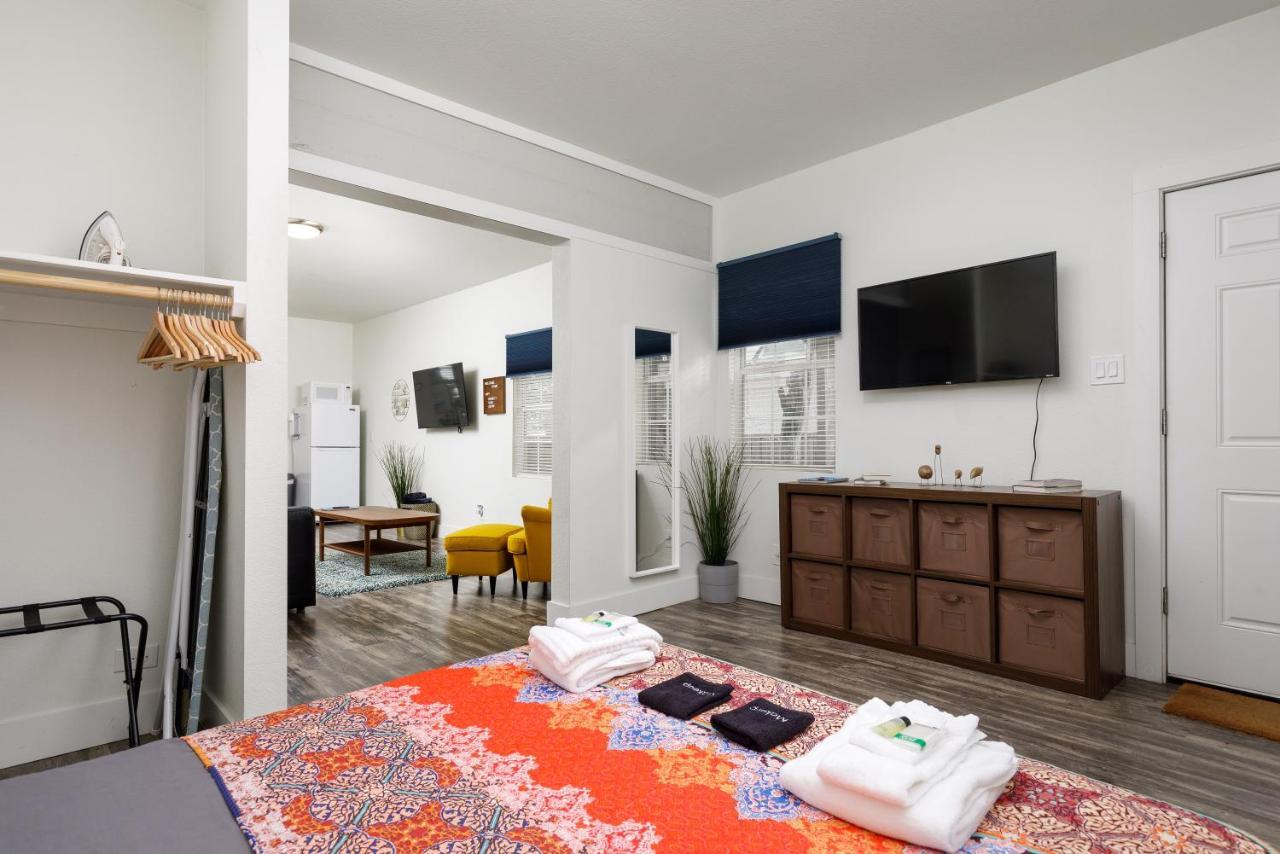 735 W 10Th St Dallas Eksteriør bilde