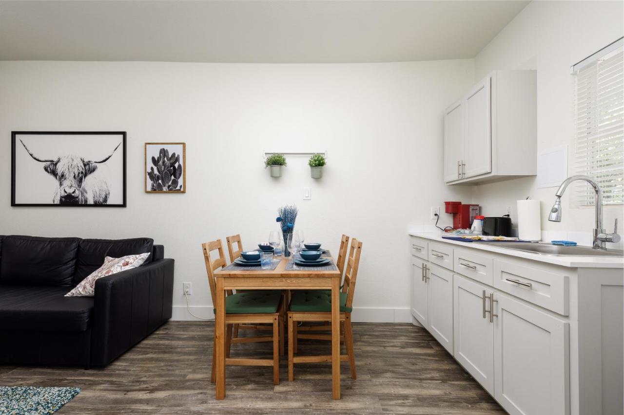 735 W 10Th St Dallas Eksteriør bilde